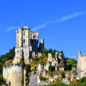 france/centre-val-de-loire/lavardin