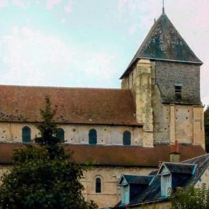 france/centre-val-de-loire/lavardin