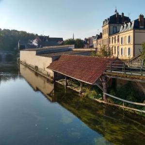 france/centre-val-de-loire/maintenon/rue-du-pont-rouge