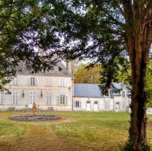 france/centre-val-de-loire/meung-sur-loire/clos-de-bel-air-musee-van-oeveren