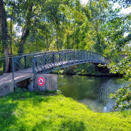 france/centre-val-de-loire/montresor/pont-du-jardinier