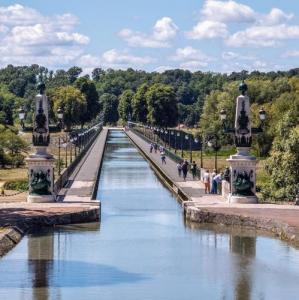 france/centre-val-de-loire/pont-canal-de-briare