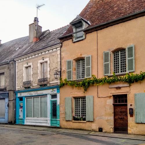 france/centre-val-de-loire/saint-benoit-du-sault/rue-grande