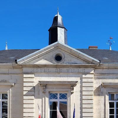 france/centre-val-de-loire/sancerre/place-de-la-panneterie