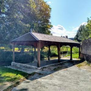 france/centre-val-de-loire/suevres/lavoir-du-pont-benit