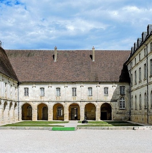 france/grand-est/abbaye-d-auberive