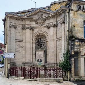 france/grand-est/bar-le-duc/monument-des-michaux