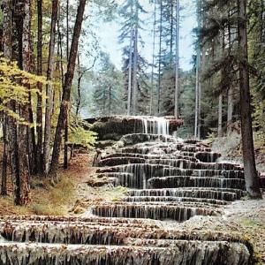 france/grand-est/cascades-d-etufs