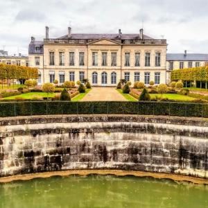 france/grand-est/chalons-en-champagne/prefecture