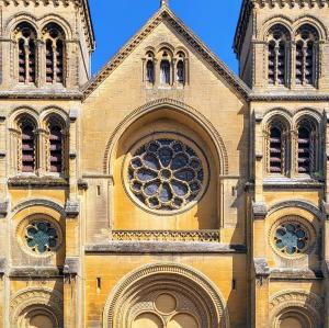 france/grand-est/charleville-mezieres/eglise-saint-remi