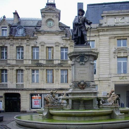 france/grand-est/charleville-mezieres/rue-de-la-republique