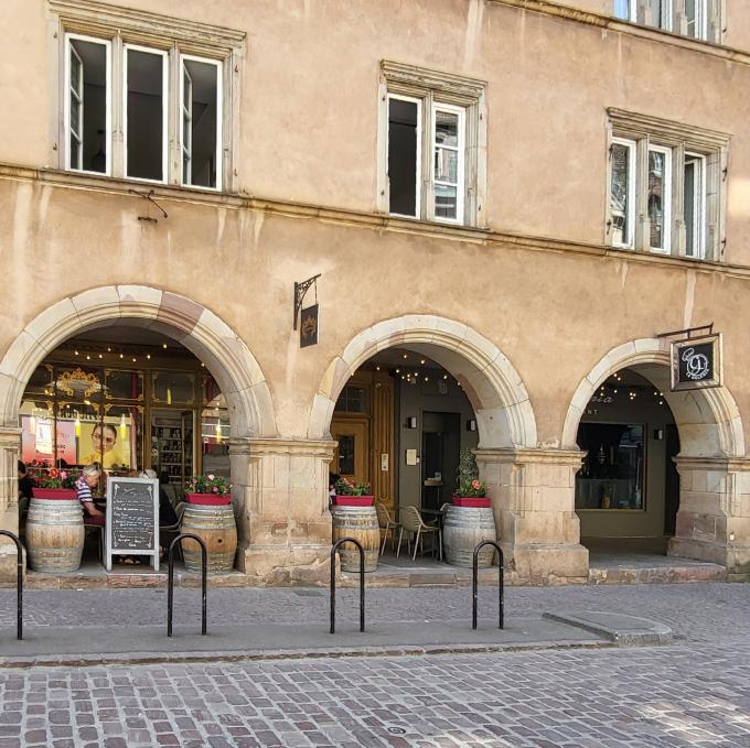 france/grand-est/colmar/maison-des-arcades