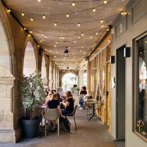 france/grand-est/colmar/maison-des-arcades