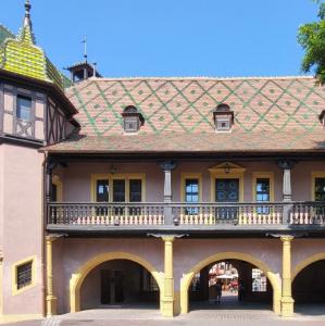 france/grand-est/colmar/place-de-l-ancienne-douane