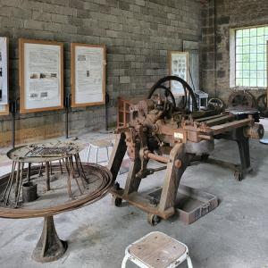 france/grand-est/la-voge-les-bains/manufacture-royale