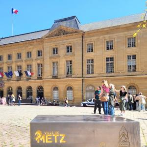 france/grand-est/metz/place-d-armes