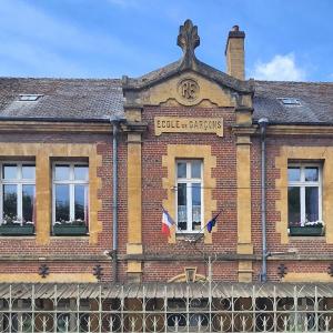 france/grand-est/montherme/ecoles-des-garcons