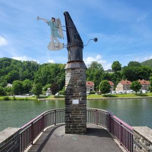 france/grand-est/montherme/girouette