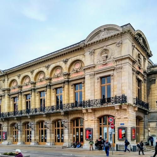 france/grand-est/reims/opera