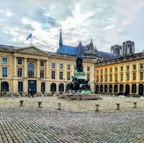 france/grand-est/reims/place-royale