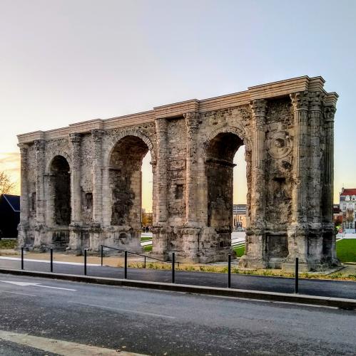france/grand-est/reims/porte-de-mars
