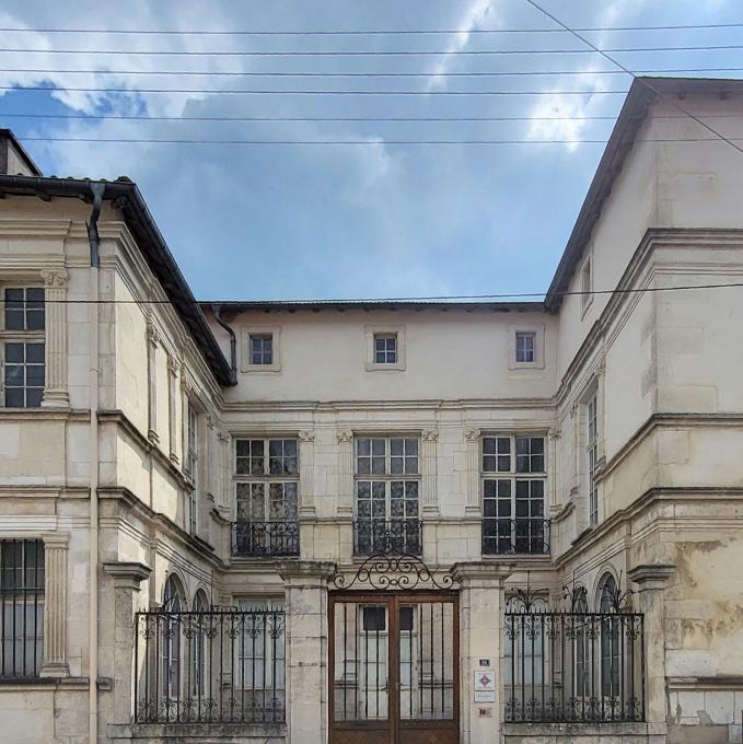 france/grand-est/saint-mihiel/hotel-de-gondrecourt