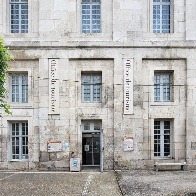 france/grand-est/saint-mihiel/musee-d-art-sacre-abbaye-benedictine-