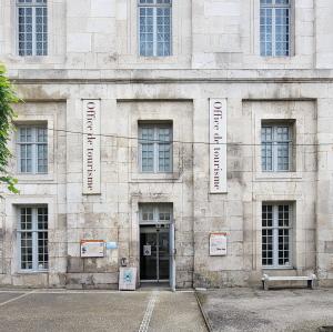 france/grand-est/saint-mihiel/musee-d-art-sacre-abbaye-benedictine-