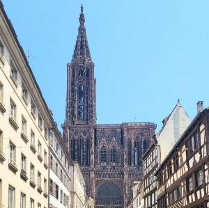 france/grand-est/strasbourg/cathedrale-notre-dame