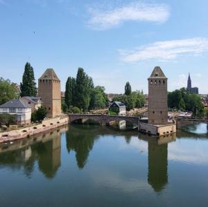 france/grand-est/strasbourg/ponts-couverts