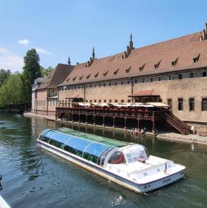 france/grand-est/strasbourg/strasbourg-en-bateau