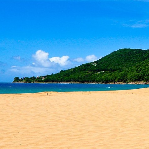 france/guadeloupe/plage-de-grande-anse-de-deshaies