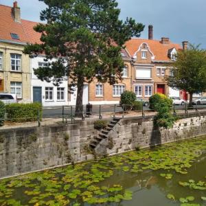 france/hauts-de-france/bergues/porte-de-dunkerque