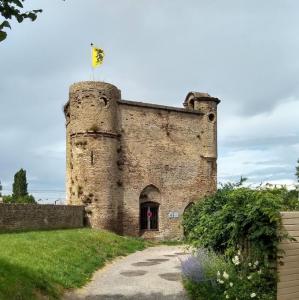 france/hauts-de-france/bergues/tour-nekerstor