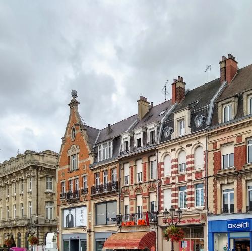 france/hauts-de-france/cambrai/place-aristide-briand