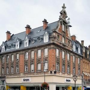 france/hauts-de-france/cambrai/place-aristide-briand