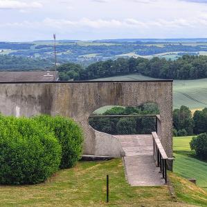 france/hauts-de-france/chemin-des-dames/caverne-du-dragon