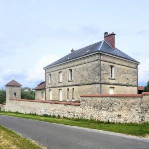france/hauts-de-france/chemin-des-dames/ferme-d-hurtebise