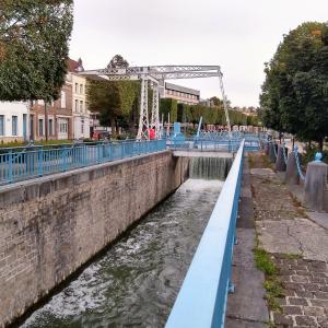 france/hauts-de-france/douai/quais-de-la-scarpe