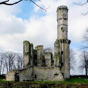 france/hauts-de-france/folleville