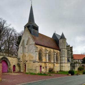 france/hauts-de-france/folleville