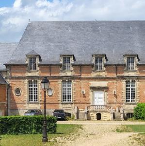 france/hauts-de-france/laon/abbaye-saint-martin