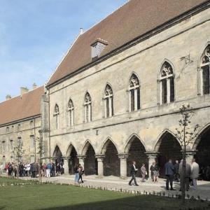 france/hauts-de-france/laon/palais-episcopal