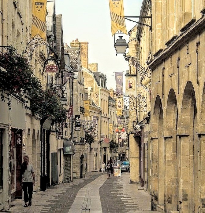 france/hauts-de-france/laon/rue-chatelaine