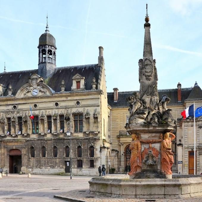 france/hauts-de-france/noyon