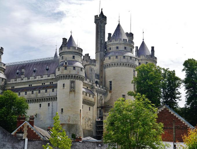 france/hauts-de-france/pierrefonds