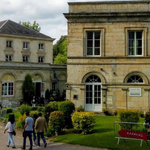 france/hauts-de-france/pierrefonds/anciens-thermes