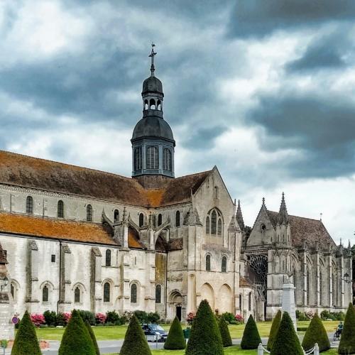 france/hauts-de-france/saint-germer-de-fly