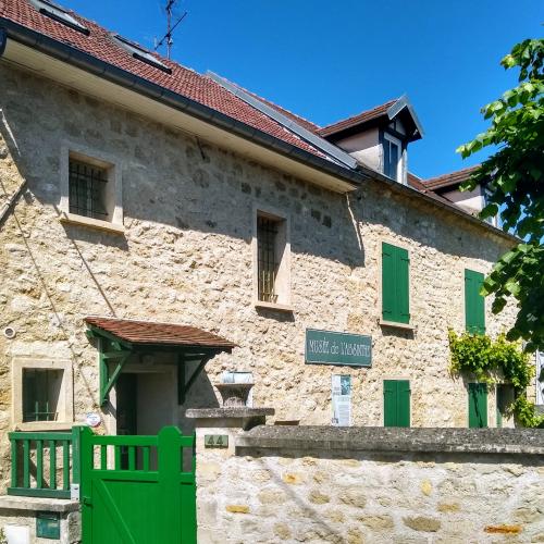 france/ile-de-france/auvers-sur-oise/musee-de-l-absinthe