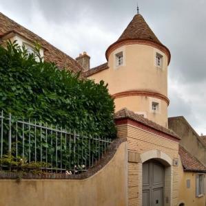 france/ile-de-france/montfort-l-amaury/maison-saint-valry-maison-de-la-reine-blanche